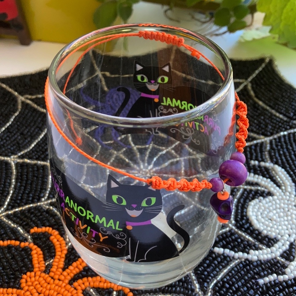 black cat, skull  👻 bracelet & wine glass set